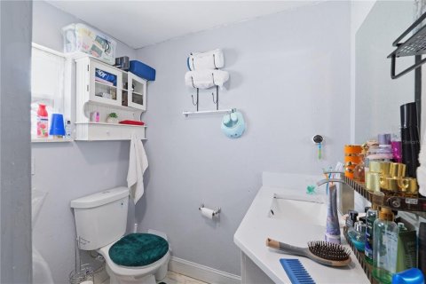 Casa en venta en Tampa, Florida, 3 dormitorios, 125.23 m2 № 2208303 - foto 29