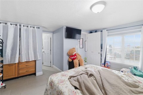 Casa en venta en Tampa, Florida, 3 dormitorios, 125.23 m2 № 2208303 - foto 26