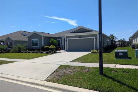 House in Mount Dora, Florida 4 bedrooms, 252.6 sq.m. № 1879759 - photo 3