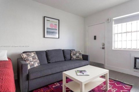 Condominio en venta en Miami Beach, Florida, 38 m2 № 1694282 - foto 4