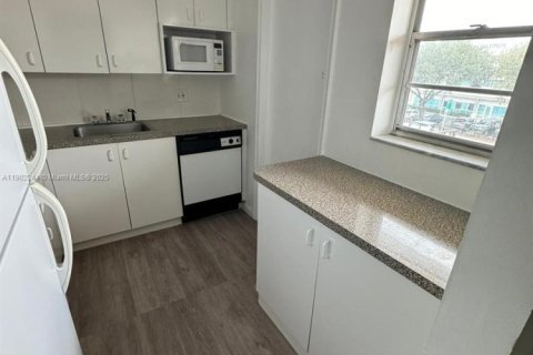 Copropriété à vendre à Aventura, Floride: 1 chambre, 74.32 m2 № 1956768 - photo 21