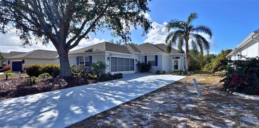 Casa en Sun City Center, Florida 3 dormitorios, 160.26 m2 № 1546597