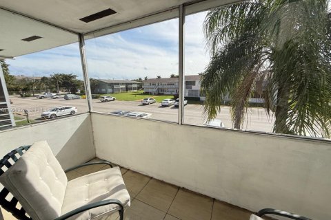 Copropriété à louer à West Palm Beach, Floride: 2 chambres, 76.09 m2 № 1984735 - photo 17