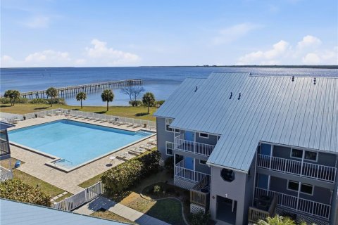 Copropriété à vendre à Port Charlotte, Floride: 2 chambres, 104.05 m2 № 2148134 - photo 3