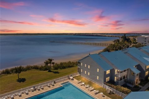 Copropriété à vendre à Port Charlotte, Floride: 2 chambres, 104.05 m2 № 2148134 - photo 2