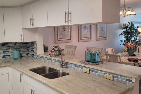 Copropriété à vendre à Port Charlotte, Floride: 2 chambres, 104.05 m2 № 2148134 - photo 11