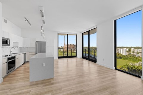 Condo in Hallandale Beach, Florida, 2 bedrooms  № 1974250 - photo 25