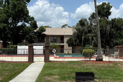 Condominio en alquiler en Land O' Lakes, Florida, 2 dormitorios, 74.32 m2 № 2150031 - foto 16