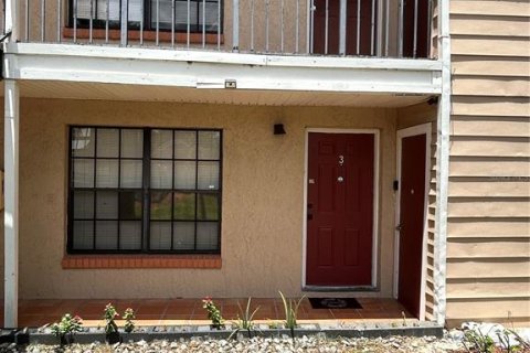 Condominio en alquiler en Land O' Lakes, Florida, 2 dormitorios, 74.32 m2 № 2150031 - foto 2