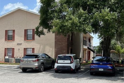 Condominio en Land O' Lakes, Florida, 2 dormitorios  № 2150031