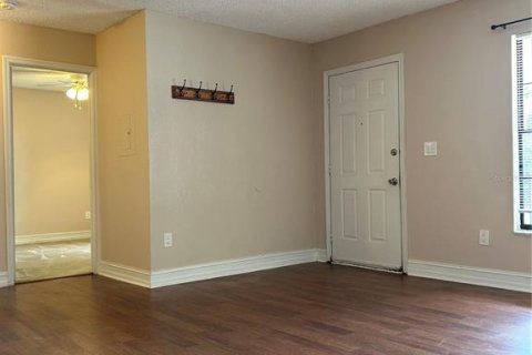 Condominio en alquiler en Land O' Lakes, Florida, 2 dormitorios, 74.32 m2 № 2150031 - foto 11