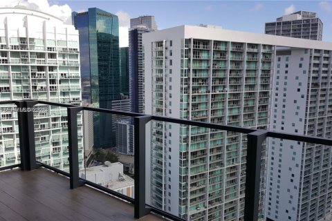 Condominio en Miami, Florida, 1 dormitorio № 2030162