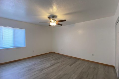 Condominio en alquiler en Sarasota, Florida, 2 dormitorios, 97.45 m2 № 1765469 - foto 13