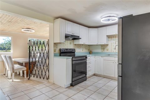 Villa ou maison à vendre à Punta Gorda, Floride: 3 chambres, 98.48 m2 № 1399404 - photo 10
