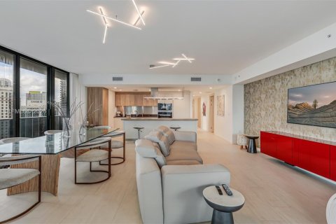 Condominio en venta en Miami, Florida, 3 dormitorios, 177.35 m2 № 2181990 - foto 23