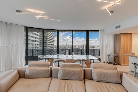 Condominio en venta en Miami, Florida, 3 dormitorios, 177.35 m2 № 2181990 - foto 21