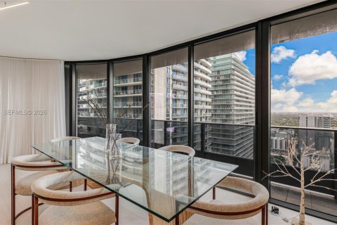 Condominio en venta en Miami, Florida, 3 dormitorios, 177.35 m2 № 2181990 - foto 20