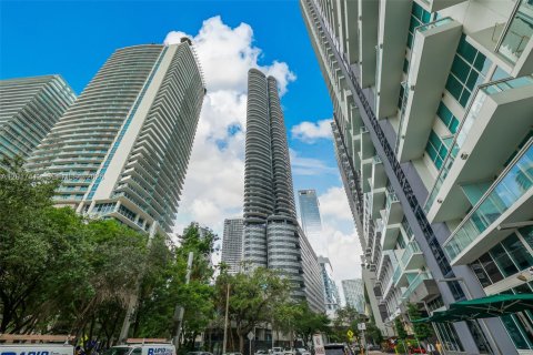 Condominio en venta en Miami, Florida, 3 dormitorios, 177.35 m2 № 2181990 - foto 3