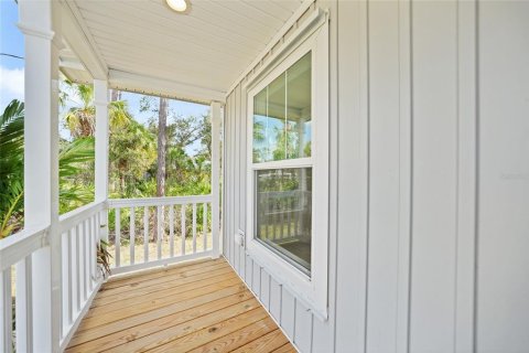 Casa en venta en Port Charlotte, Florida, 3 dormitorios, 134.43 m2 № 1515151 - foto 2