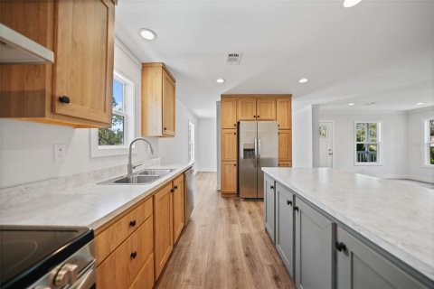 Casa en venta en Port Charlotte, Florida, 3 dormitorios, 134.43 m2 № 1515151 - foto 6
