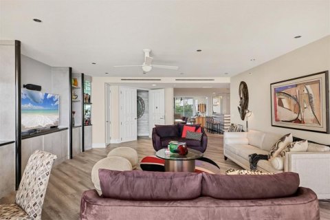 Condominio en venta en Longboat Key, Florida, 3 dormitorios, 220.09 m2 № 1625473 - foto 13