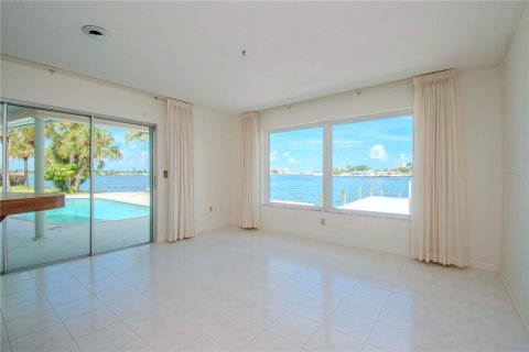 Villa ou maison à vendre à Saint Petersburg, Floride: 3 chambres, 167.04 m2 № 1905991 - photo 21