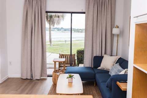 Condominio en venta en Orlando, Florida, 1 dormitorio, 69.21 m2 № 2230999 - foto 2