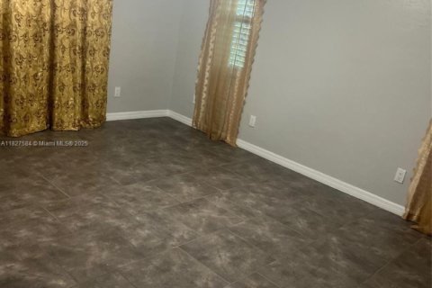 Casa en venta en Clewiston, Florida, 3 dormitorios, 189.24 m2 № 1920732 - foto 16