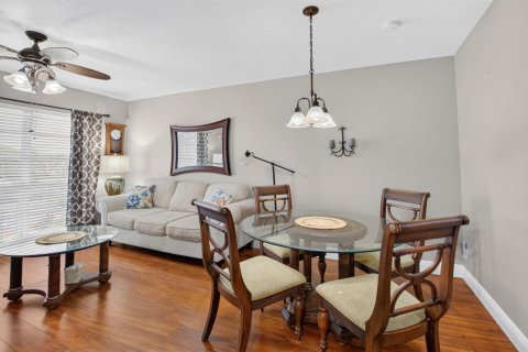 Condo in Boynton Beach, Florida, 1 bedroom № 2259697 - photo 4