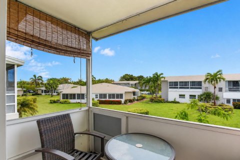Condo in Boynton Beach, Florida, 1 bedroom № 2259697 - photo 11