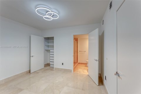 Copropriété à vendre à Hallandale Beach, Floride: 3 chambres, 191.84 m2 № 1989248 - photo 29