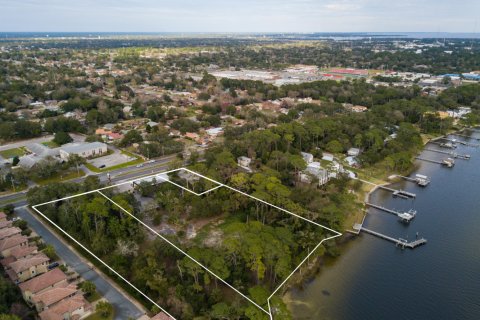 Land in Mary Esther, Florida № 558144 - photo 1