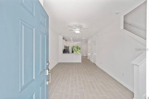 Townhouse in Ocala, Florida 2 bedrooms, 110.18 sq.m. № 1905410 - photo 3