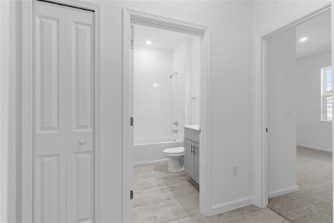 Casa en venta en DeLand, Florida, 4 dormitorios, 163.32 m2 № 2230778 - foto 5