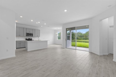 Casa en venta en DeLand, Florida, 4 dormitorios, 163.32 m2 № 2230778 - foto 11