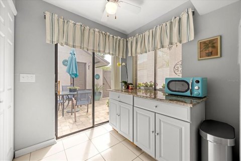 Condo in Altamonte Springs, Florida, 3 bedrooms  № 1722958 - photo 7
