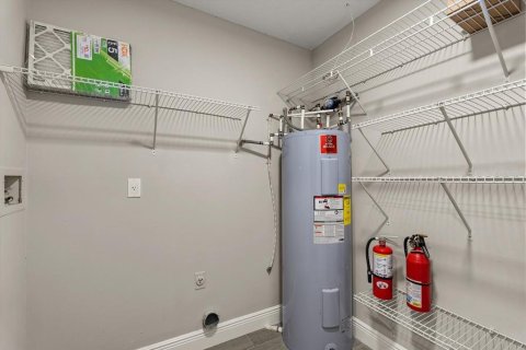Condo in Lake Mary, Florida, 2 bedrooms  № 1913891 - photo 19