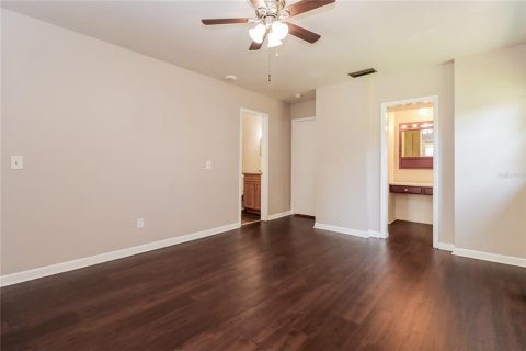 Villa ou maison à vendre à Tampa, Floride: 3 chambres, 172.8 m2 № 1873718 - photo 12