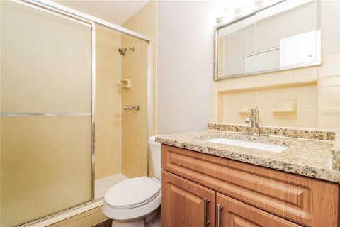 Villa ou maison à vendre à Tampa, Floride: 3 chambres, 172.8 m2 № 1873718 - photo 16