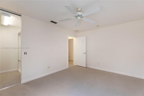 House in Hobe Sound, Florida 2 bedrooms, 144 sq.m. № 1882513 - photo 24
