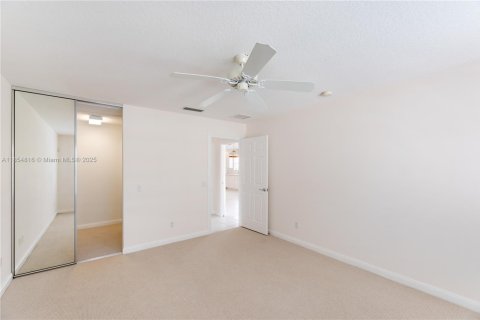 House in Hobe Sound, Florida 2 bedrooms, 144 sq.m. № 1882513 - photo 15