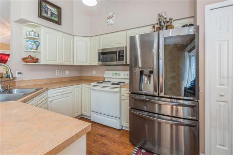 House in Orange City, Florida 3 bedrooms, 112.6 sq.m. № 1742873 - photo 13