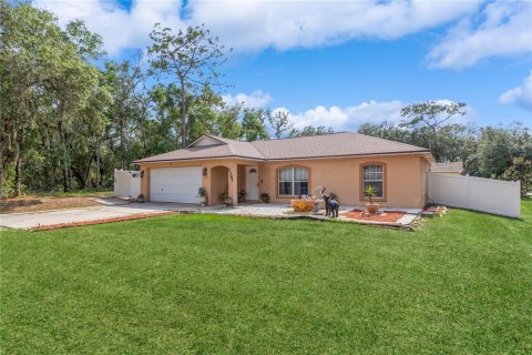 House in Orange City, Florida 3 bedrooms, 112.6 sq.m. № 1742873 - photo 4