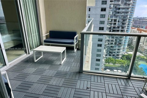 Condominio en venta en Miami, Florida, 1 dormitorio, 65.12 m2 № 1698499 - foto 8