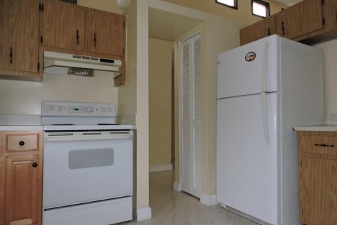 Apartamento en alquiler en Royal Palm Beach, Florida, 2 dormitorios, 128.48 m2 № 2263428 - foto 4