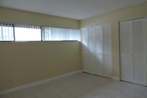 Apartamento en alquiler en Royal Palm Beach, Florida, 2 dormitorios, 128.48 m2 № 2263428 - foto 19