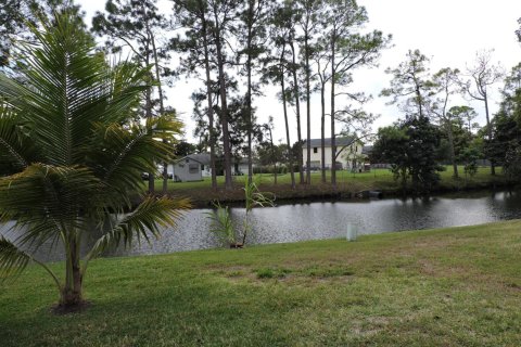 Apartamento en alquiler en Royal Palm Beach, Florida, 2 dormitorios, 128.48 m2 № 2263428 - foto 13
