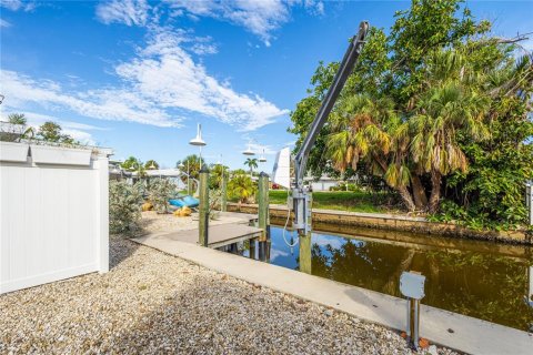 Casa en venta en Longboat Key, Florida, 2 dormitorios, 120.22 m2 № 1886458 - foto 20