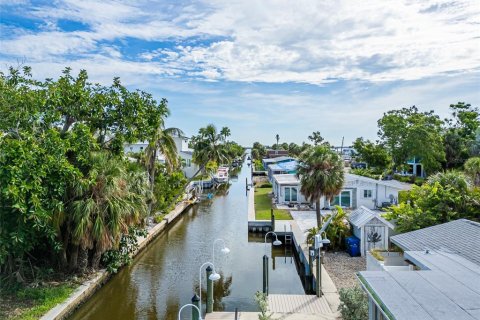 Casa en venta en Longboat Key, Florida, 2 dormitorios, 120.22 m2 № 1886458 - foto 9