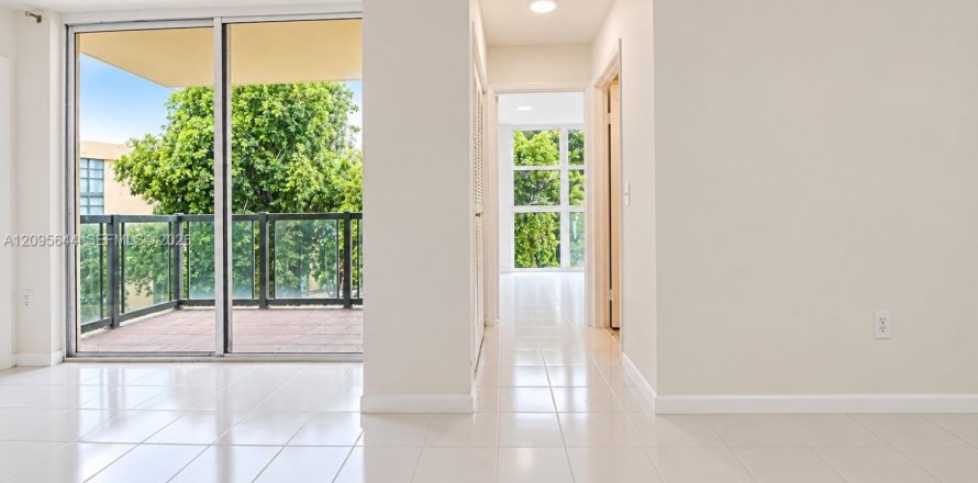 Condo à Miami, Floride, 2 chambres  № 2385260